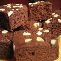 Toffee Topped Fudgy Brownies_image