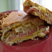 Reuben Sandwich - Microwave image