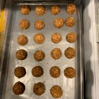 No-Bake Peanut Butter-Oatmeal Lactation Cookies_image
