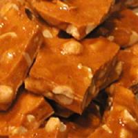 Cinnamon Peanut Brittle image