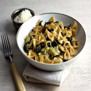 Farfalle With Cabbage and Black Kale_image
