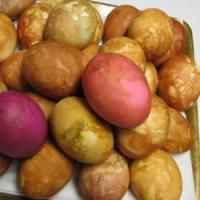 Onion Skin Colored Eggs_image