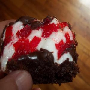 Chocolate Covered Cherry Brownies_image