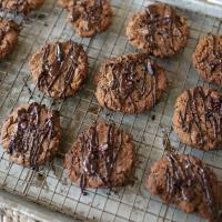 Almond Butter and Cacao Nib Cookies_image
