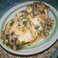 Chicken With Wine and Mushrooms_image