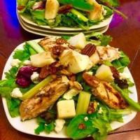 Roasted Pear & Apple Salad with Cider Vinaigrette_image