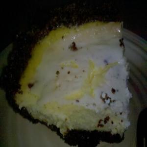 Cheesecake with Brownie Crumb Crust_image