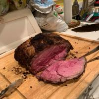 Prime Rib With Garlic Herb Butter_image