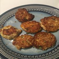 Spicy Tilapia and Feta Cakes image