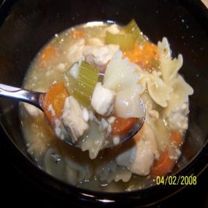 Jennifer's Spicy Chicken Vegetable Pasta Soup_image