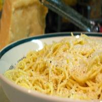 Simple Pasta With Parmesan_image