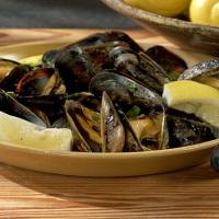 Black Peppered Mussels image