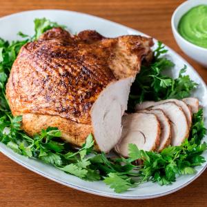 Duck-Fat Turkey Breasts with Green Onion Puree_image