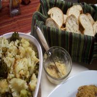 Roasted Cauliflower, Broccoli, and Garlic_image