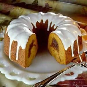 Libby's® Sour Cream Pumpkin Bundt Cake_image