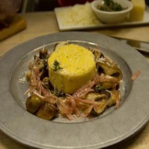 Baked Grits With Parmesan Sauce, Mushrooms and Ham image