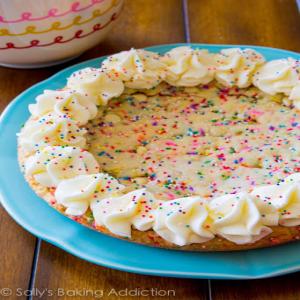 Funfetti Sugar Cookie Cake Recipe - (4.4/5)_image