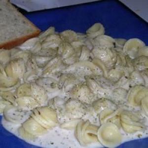 Buttery Herb Wine Sauce_image