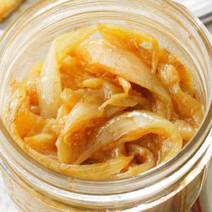 Slow-Cooker Caramelized Onions image