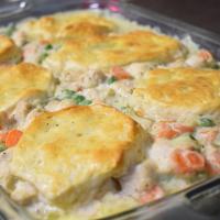 Mom's Fabulous Chicken Pot Pie with Biscuit Crust_image