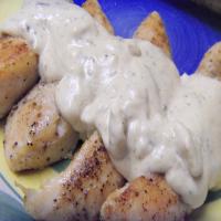 Chicken With Garlic Cream Sauce_image