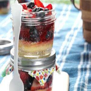 Picnic Berry Shortcakes Recipe_image