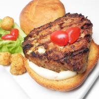 Chicken Burgers with Blue Cheese_image