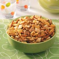 Healthy Party Snack Mix image