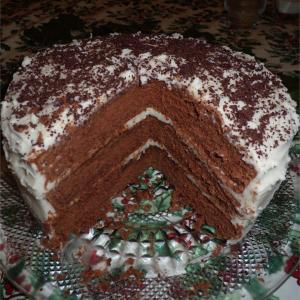 Chocolate Lizzie Cake with Caramel Filling_image