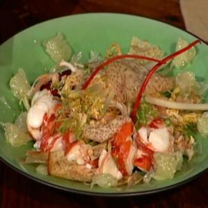 Thai Marinated Beef Cabbage Salad with Warm Shallot Vinaigrette_image