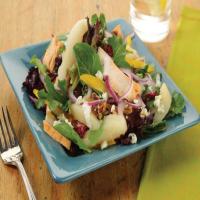Chicken Pear Salad with Blue Cheese_image