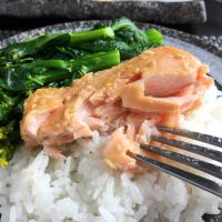 Broiled Miso Salmon Fillets image
