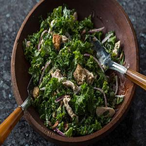 Kale-Chicken Caesar Salad for Two_image
