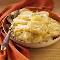 Au Gratin Potatoes with Green Chiles image