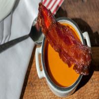 Tomato Soup with Candied Bacon_image