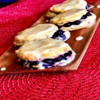 Blueberry-Lemon Breakfast Biscuits image