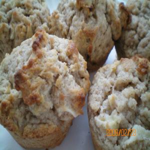 Cinnamon Apple Muffins image