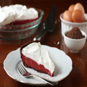 Red Velvet Pudding Pie Recipe - (4.4/5) image