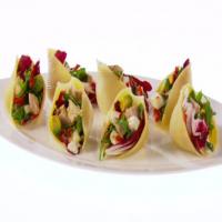 Shells Filled with Chicken Chopped Salad_image