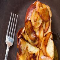 Apple-Gruyère French Toast With Red Onion_image