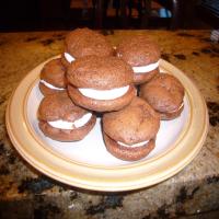 Whoopie Pies With 7 Minute Frosting image