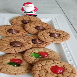 PEANUT BUTTER HOLIDAY COOKIES_image