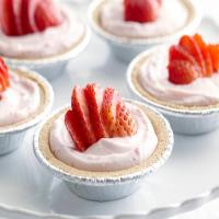 Individual No-Bake Strawberry Cheesecakes_image
