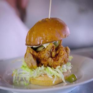 Nashville Hot Fried Chicken Sandwich_image