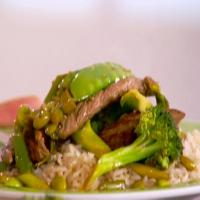 Emerald Stir-Fry with Beef image