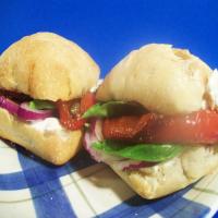 Barefoot Contessa's Roasted Pepper and Goat Cheese Sandwiches_image