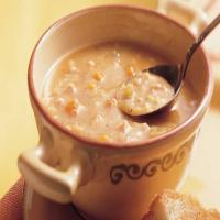 Slow-Cooker Yellow Split Pea Soup with Canadian Bacon_image