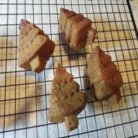 Spiced Banana Gingerbread Muffins image