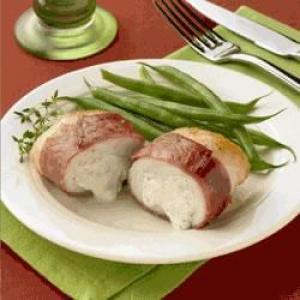 Prosciutto Wrapped Chicken and Boursin Bundles_image