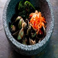 Bibimbap With Clams, Kale, Daikon and Carrots_image